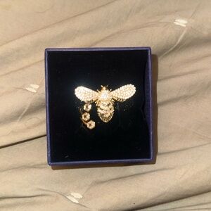 Swarovski bee ring, size 58, original box, never worn. Tags included.